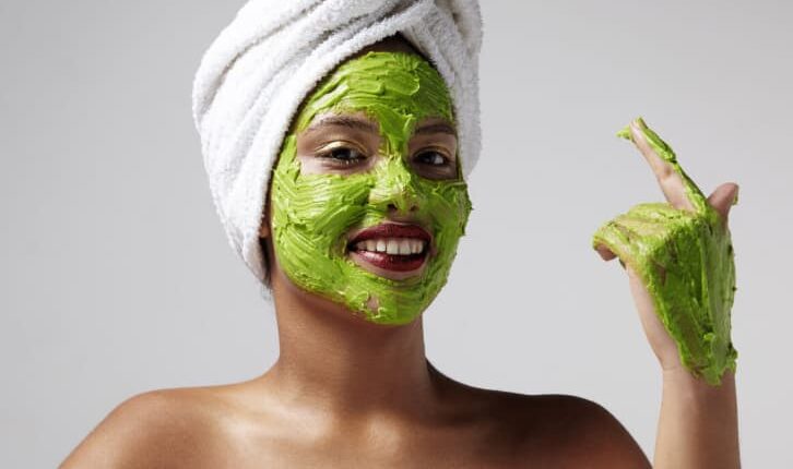 ماسك الأفوكادو للوجه لحب الشباب